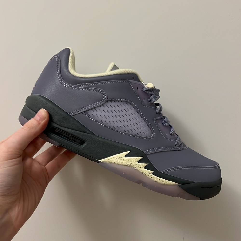 Nike Air Jordan 5 Retro Low (Size 8.5 W) - Indigo/Silver/Flint Grey